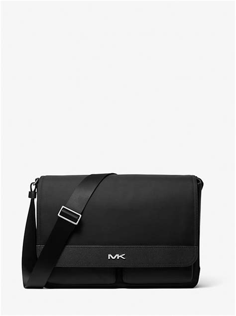 michael kors geldbörse nylon|Lautner Nylon Travel Pouch .